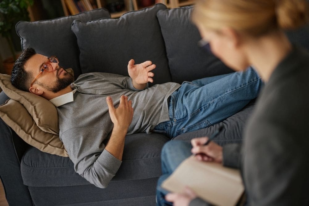 Anabranch - Cognitive-Behavioral Therapy (CBT) in Addiction Treatment